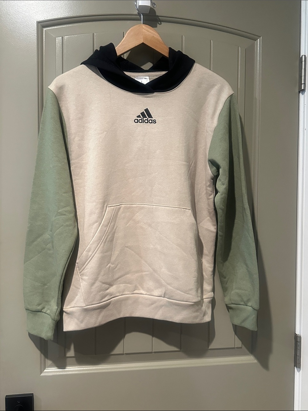 ADIDAS Fleece Graphic Hoodie 14/16